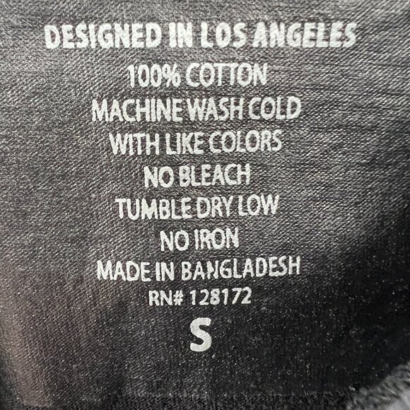 Ring of Fire Mens Shirt Small Black Native American Chief Headdress Short Sleeve - Picture 5 of 8